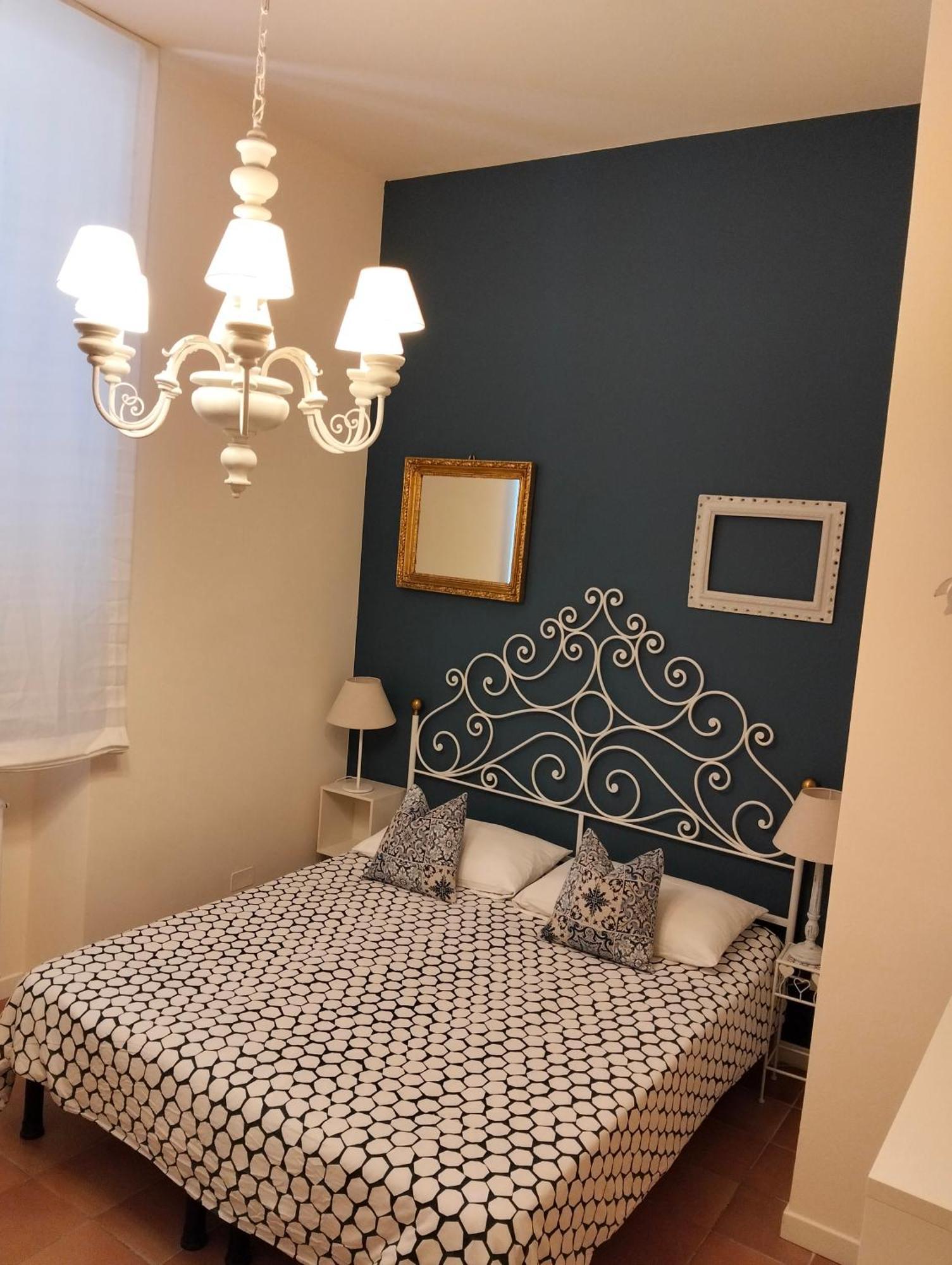 Dogana D'acqua & Art Couette-café Livourne