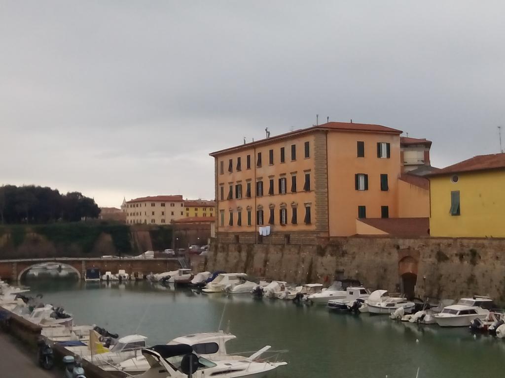 Couette-café Dogana D'acqua & Art Livourne